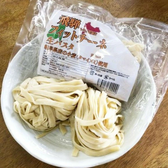 生パスタフィットチーネ プレイン4食&ほうれん草4食セット(100g×4) - 画像 (3)
